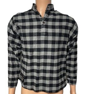 The Vermont Flannel Co. Youth Unisex Gray Buffalo M Henley Shirt in EUC